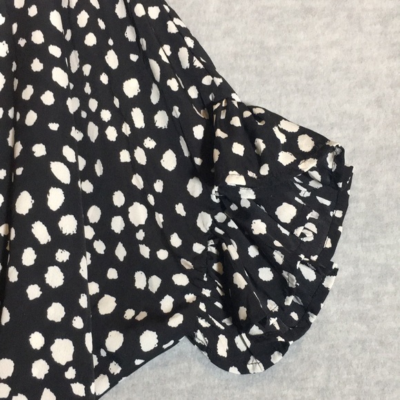 UMGEE Cross-Over Front w/Snap Dolmen Sleeve w/Feminine Ruffle HiLo Hem Oversized - Picture 5 of 16